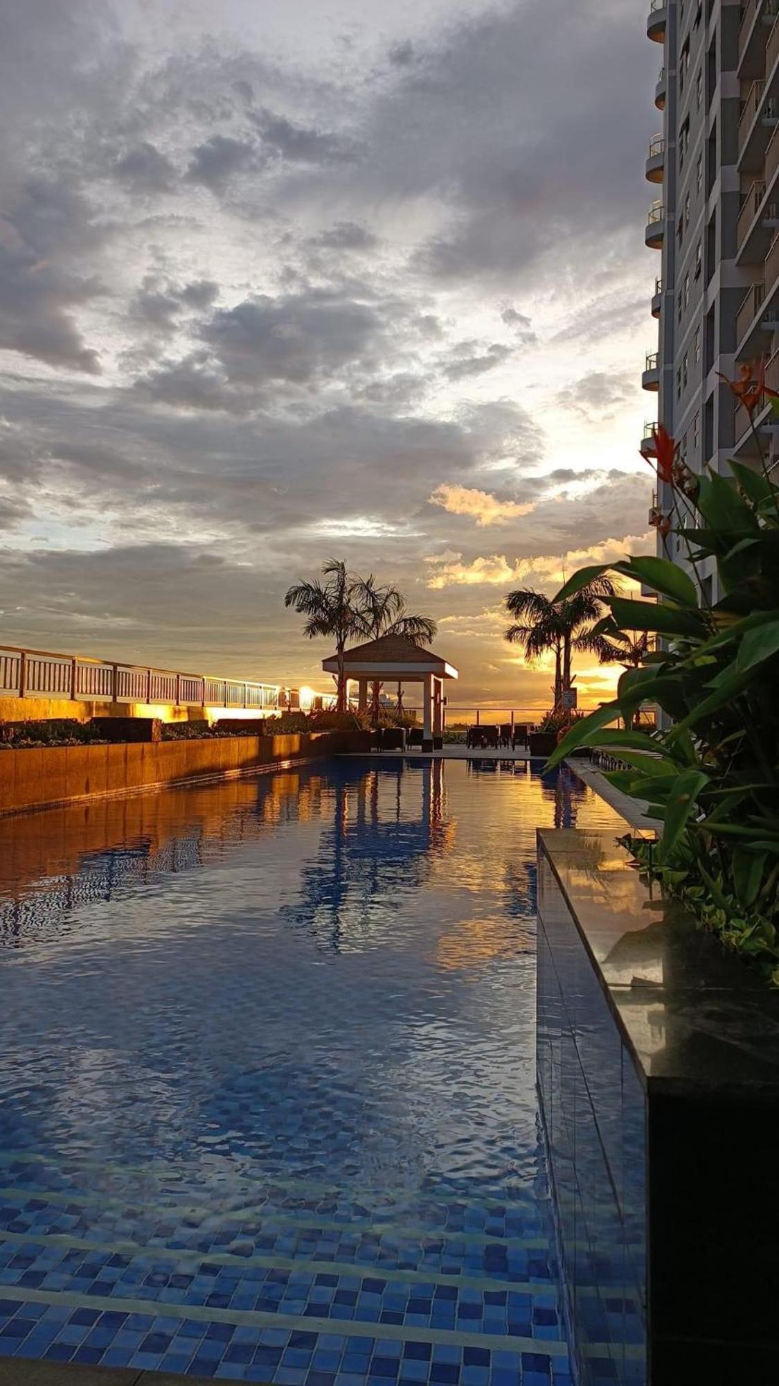 Smdc Coast Residences Near Picc Pasay Extérieur photo